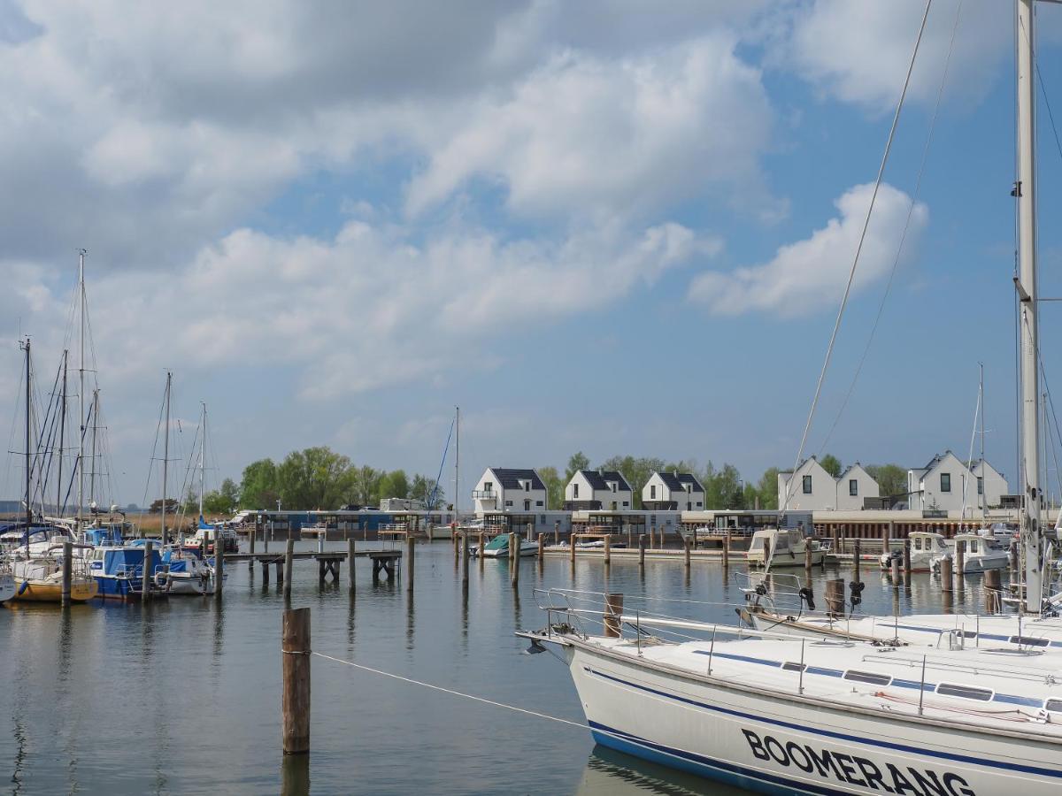ペーネミュンデ Hausboote Mitten Im Naturschutzgebiet Auf Usedomヴィラ エクステリア 写真