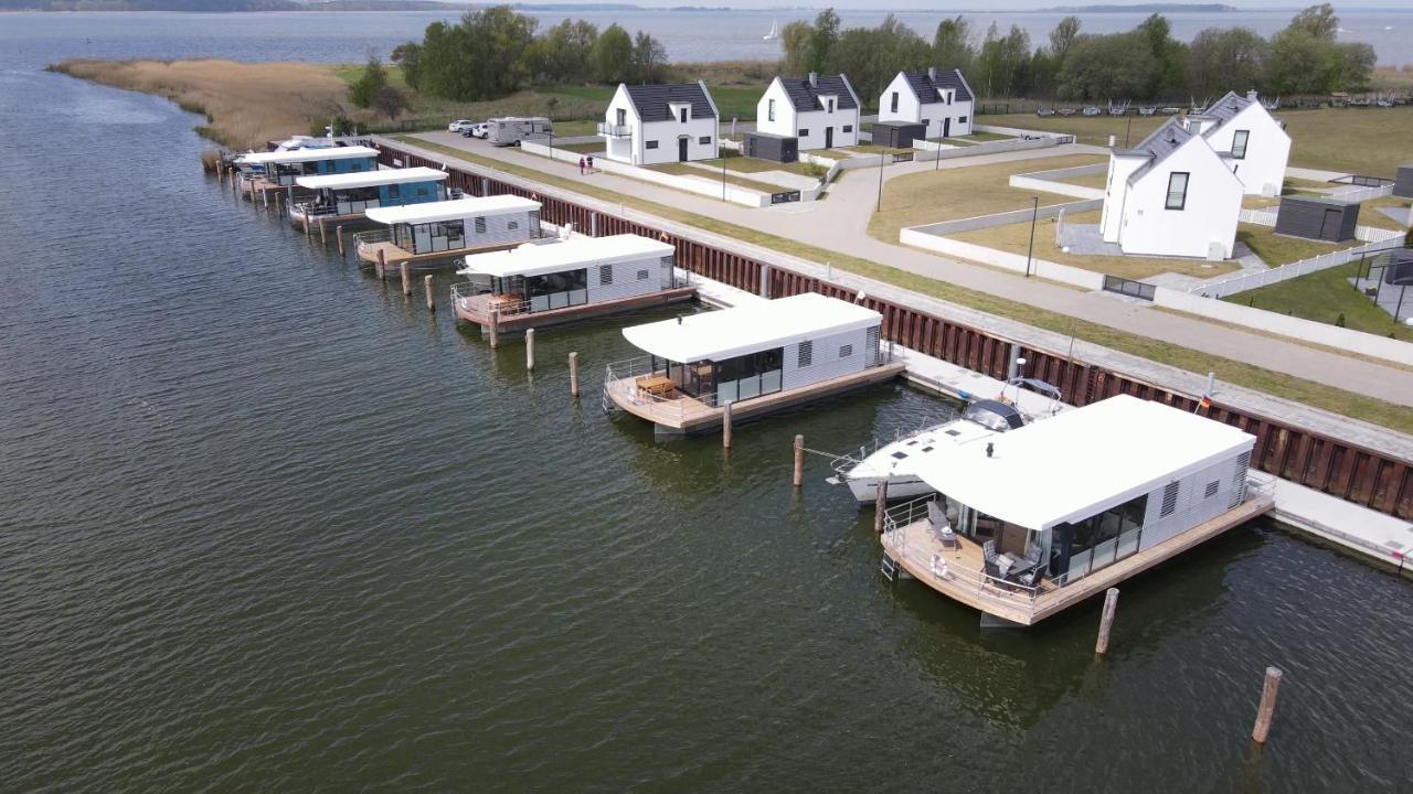 ペーネミュンデ Hausboote Mitten Im Naturschutzgebiet Auf Usedomヴィラ エクステリア 写真