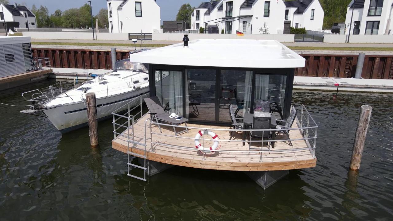 ペーネミュンデ Hausboote Mitten Im Naturschutzgebiet Auf Usedomヴィラ エクステリア 写真